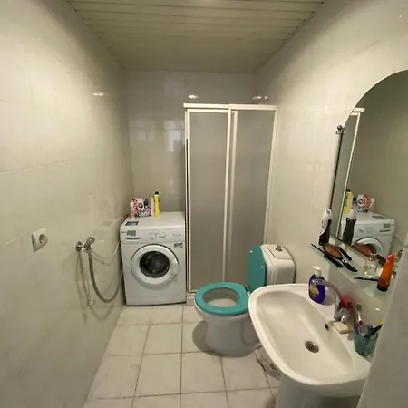 Квартира Целиком 1+1 , Пляж 700 М Antalya